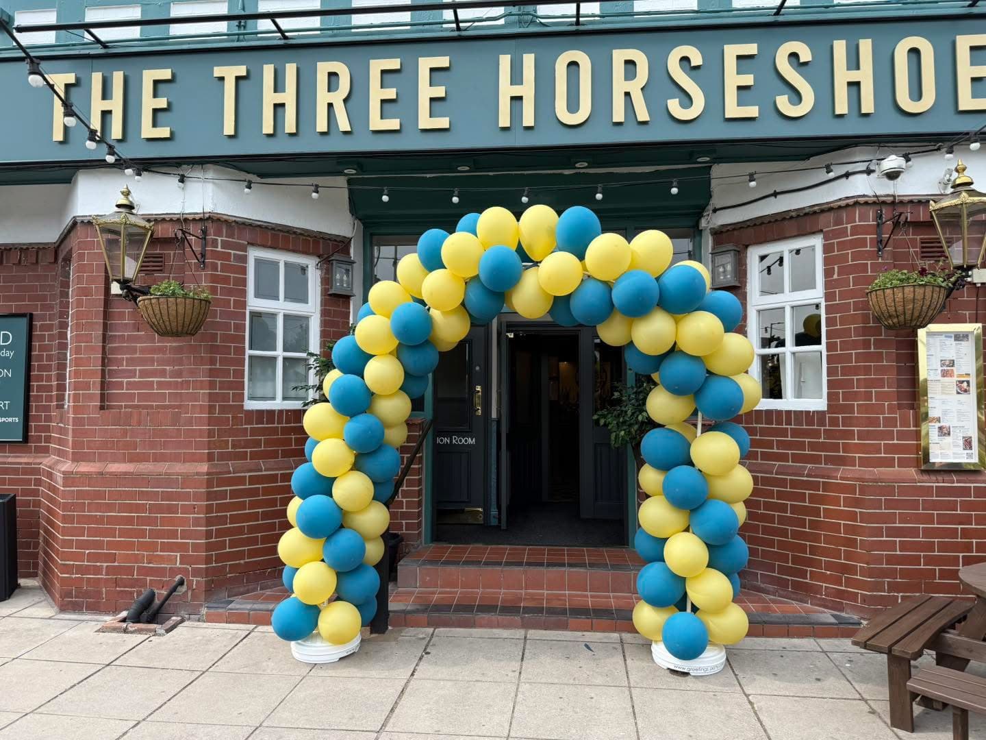 Rotherhamβs Three Horseshoes Reopens with Fresh Look and Community Spirit After Major Investment