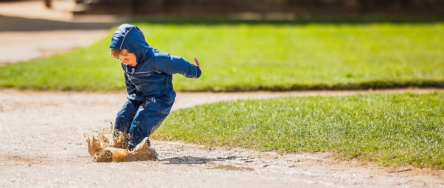 What Are the Best Rainy Day Activities for Families With an English Heritage Membership