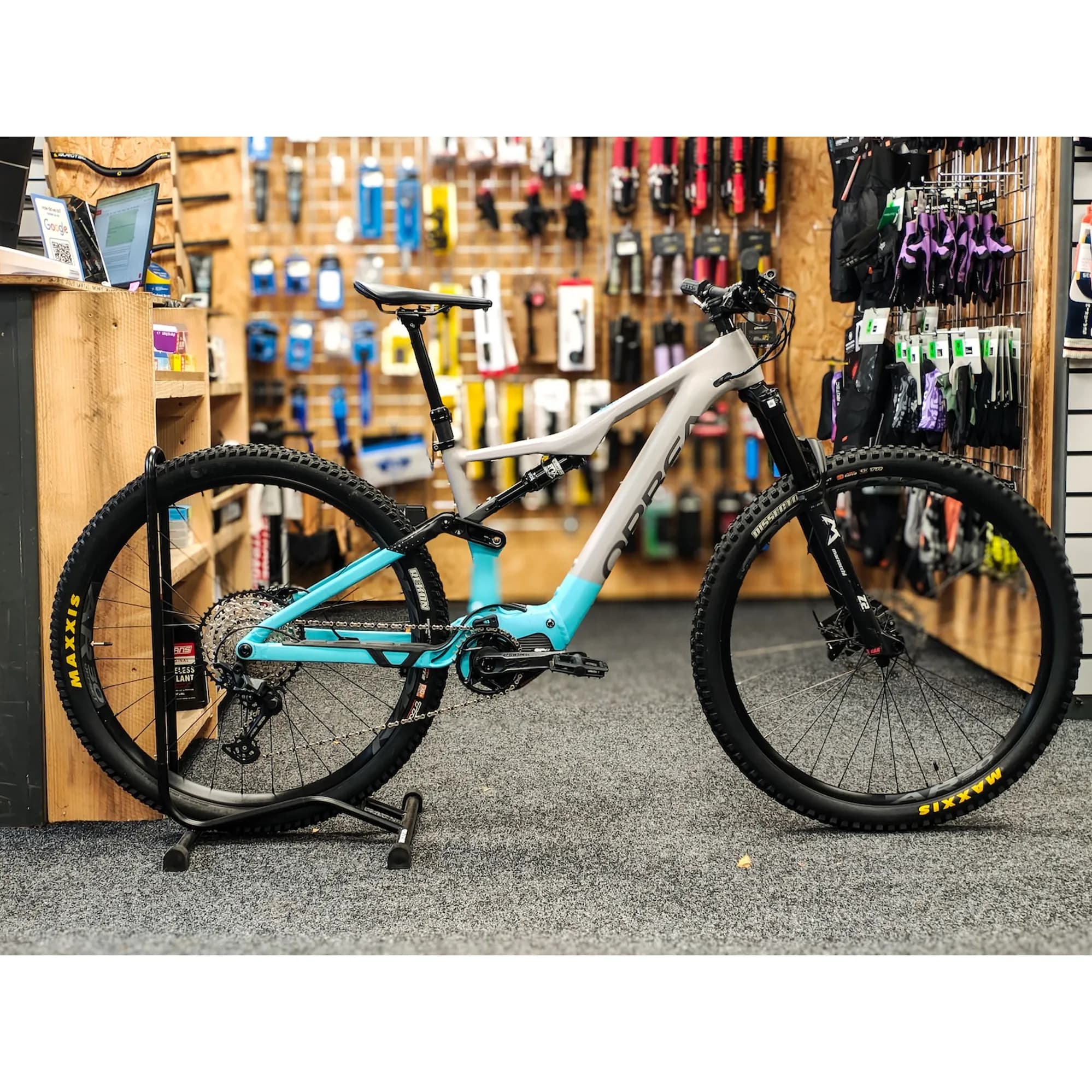 What Are The Best Budget-Friendly British City Breaks For October Half Term On A Bike?