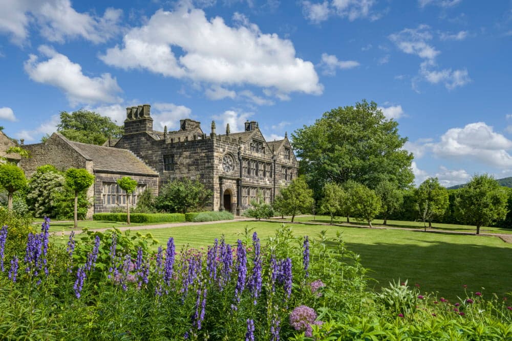 East Riddlesden Hall - Keighley - Historic Site in keighley