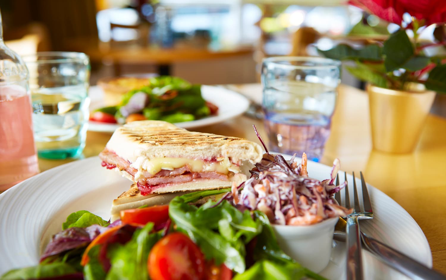 Cafe Yew Tree Cafe in scalby