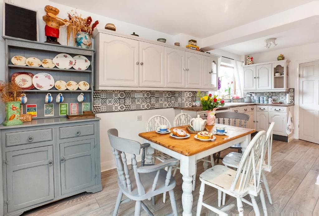 Accommodation at The Cherries in high catton