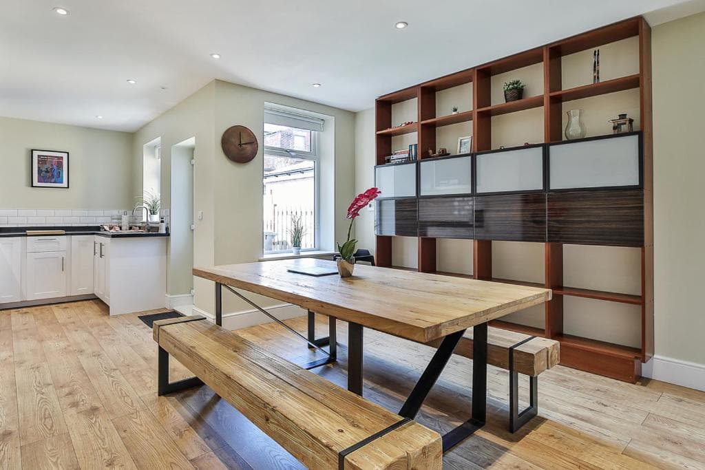 Accommodation at Refurbished Central Premium Property in sheffield