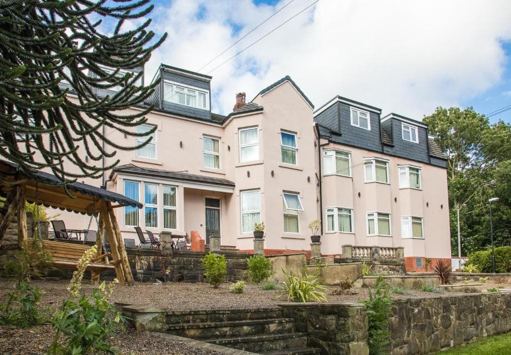 Accommodation at High Bank Hotel in leeds