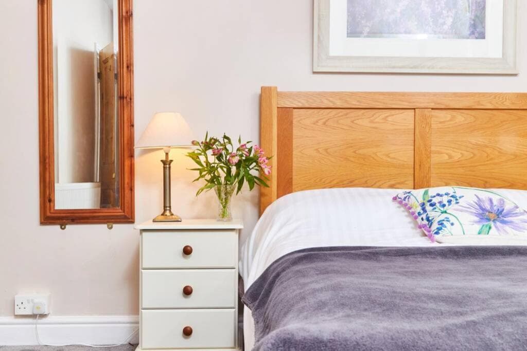 Accommodation at Family House - SHEFFIELD AND PEAK DISTRICT in sheffield