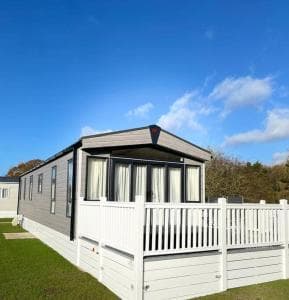 Accommodation at Woods Lodge with Hot Tub in allerthorpe