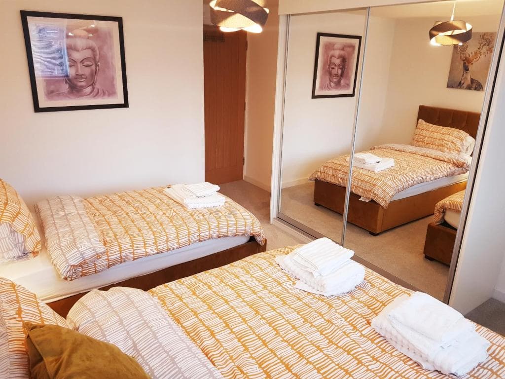 Accommodation at Homebird Property - Epsom Apartment in harrogate