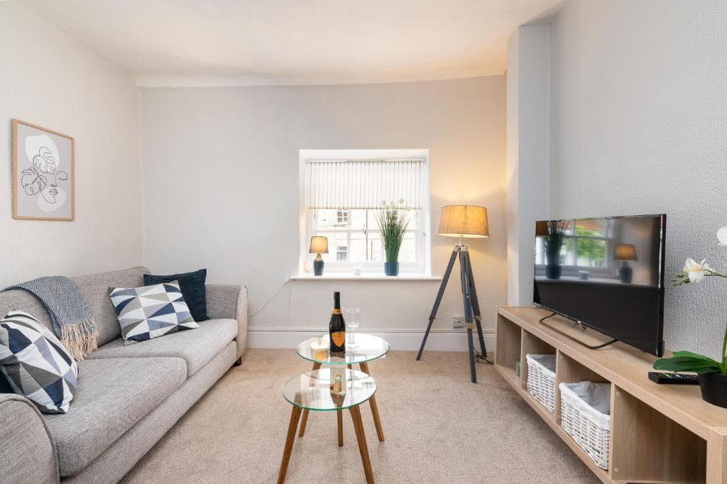 Accommodation at Pass the Keys The Nest, 1 bed flat in the heart of Helmsley in helmsley