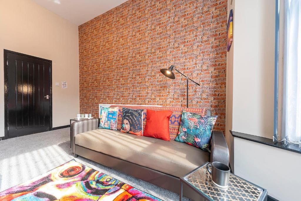 Accommodation at Newly Refurb Striking 1 Bed Apt 3 beds Hull in hull