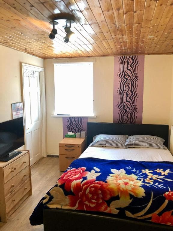 Accommodation at place to stay for temporary stay in wibsey