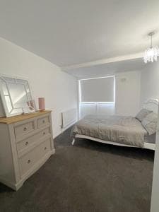 Accommodation at HAMOUNDs Holiday House in sheffield