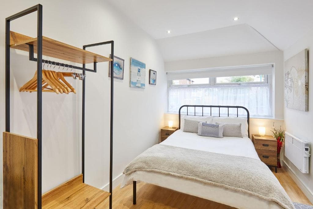 Host & Stay - The Guest Place