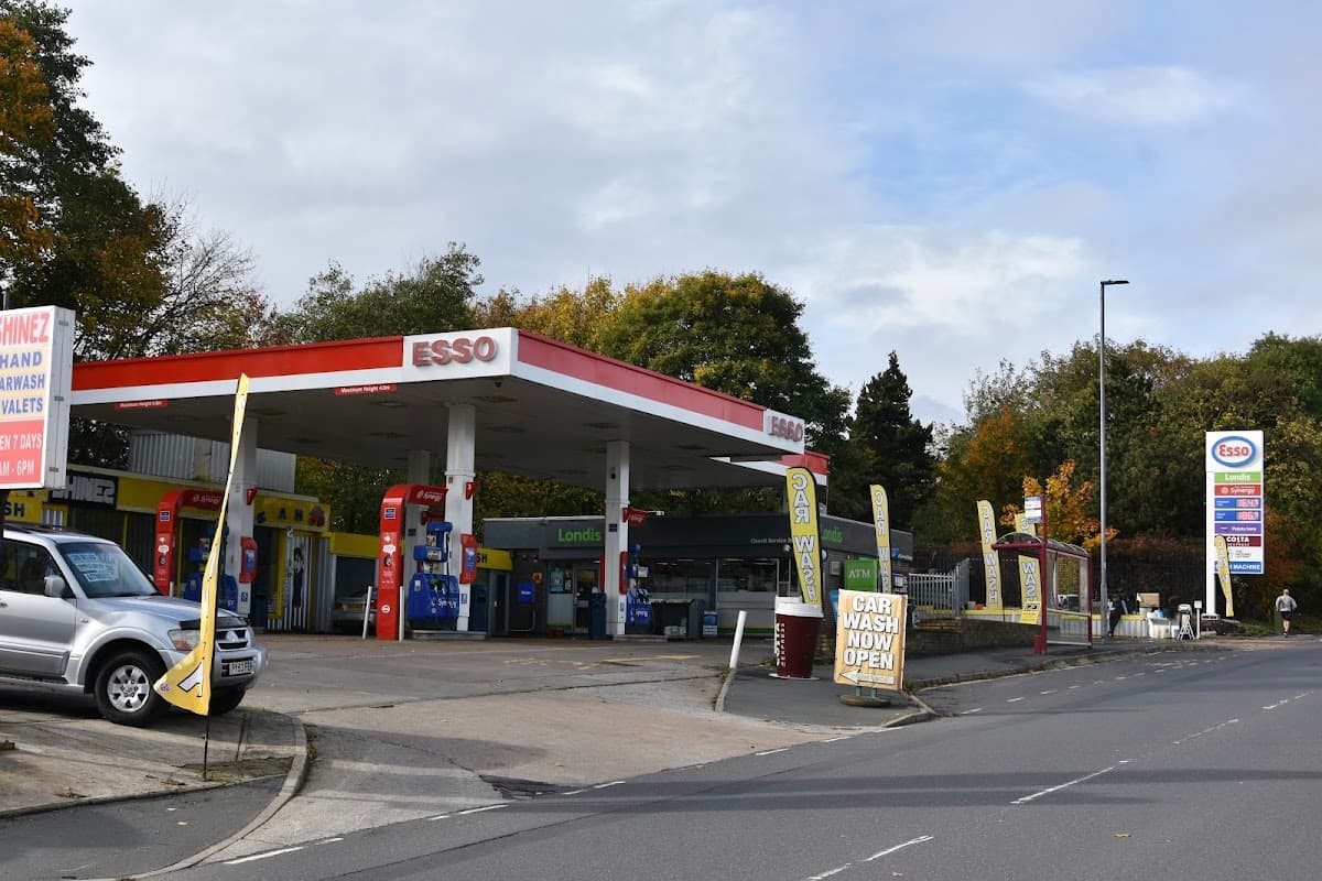 Londis - Corner Shops in alverthorpe