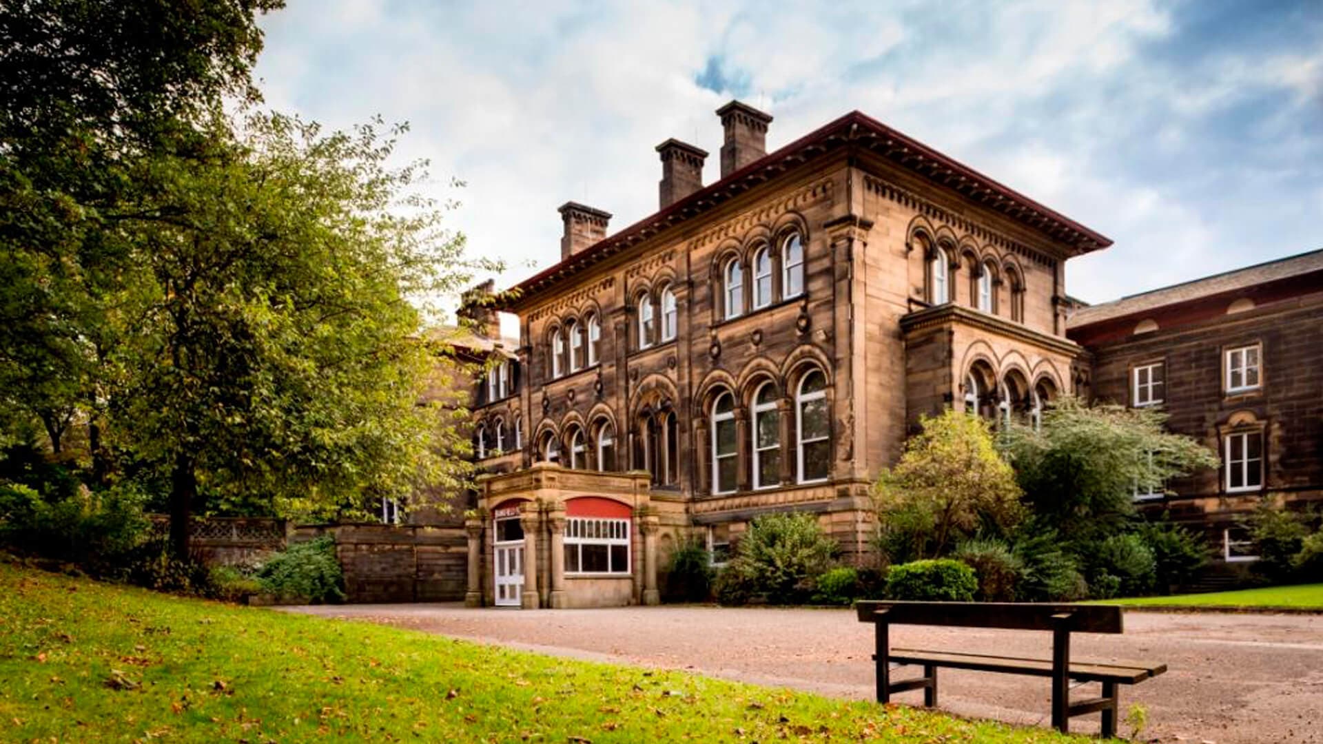 Bankfield Museum - Museum in yorkshire