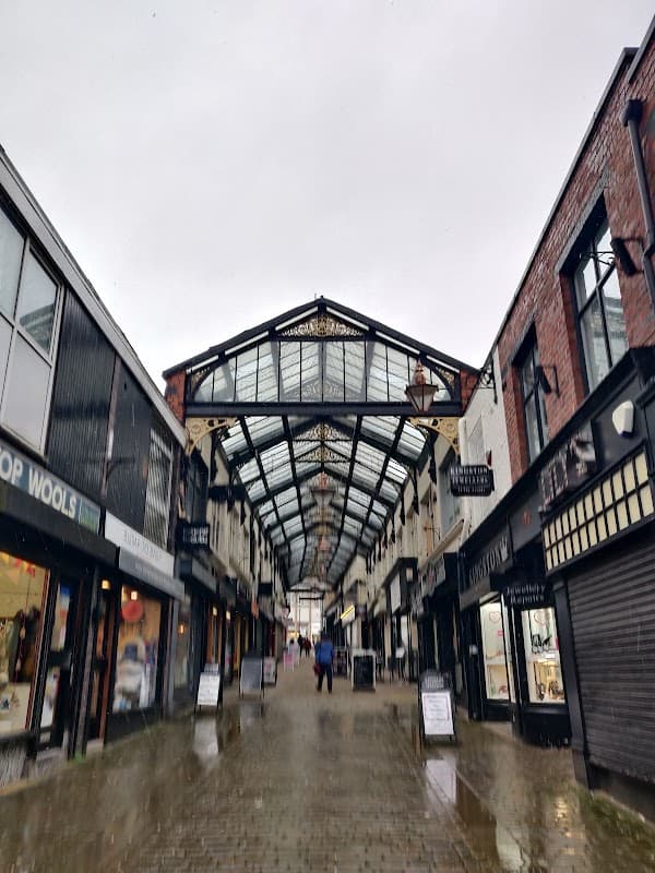 JJP Shopping - Shopping Centres in barnsley