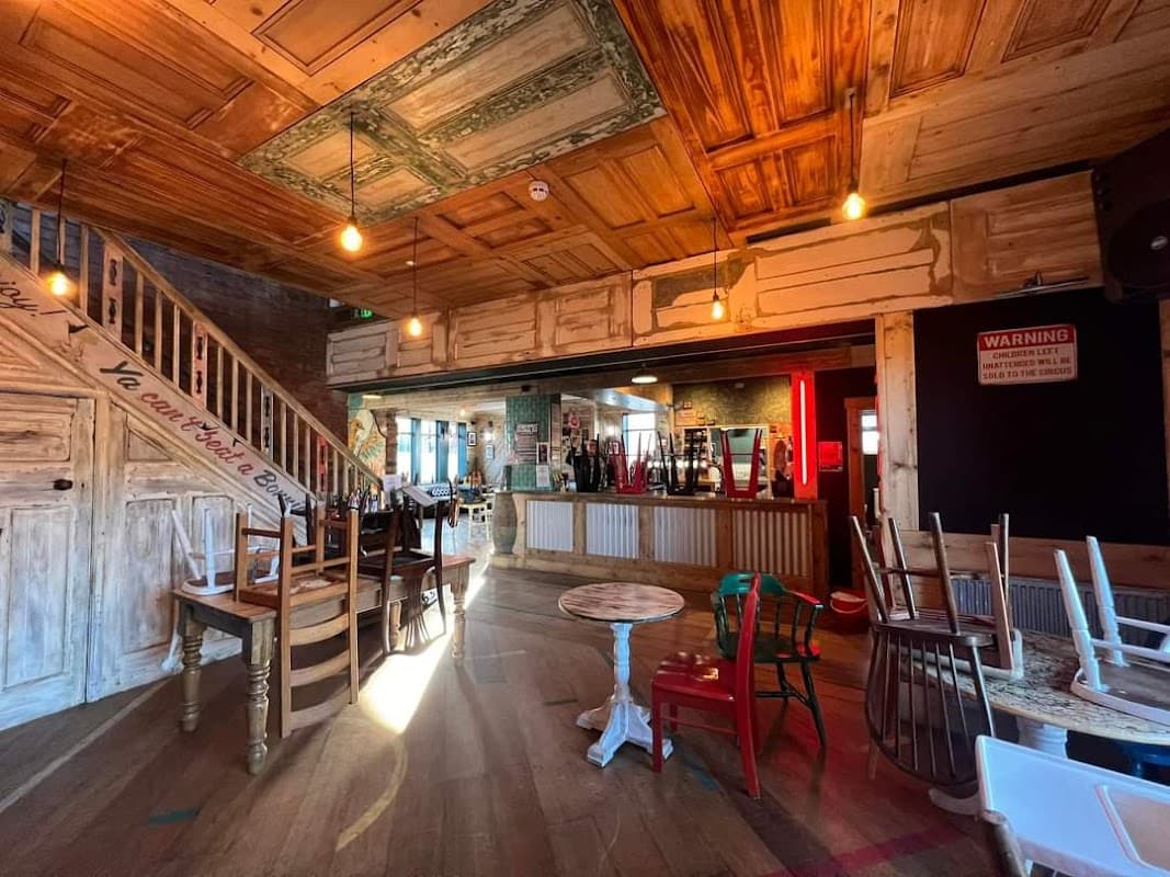 Food & drink at New Longcar in barnsley