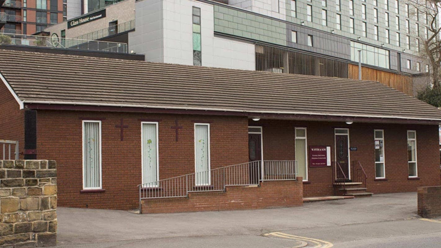 Newsome's Funeral Directors - Funeral Directors in barnsley