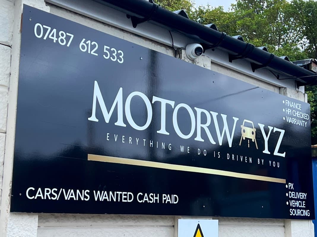 M R Cars - Car Dealers in batley