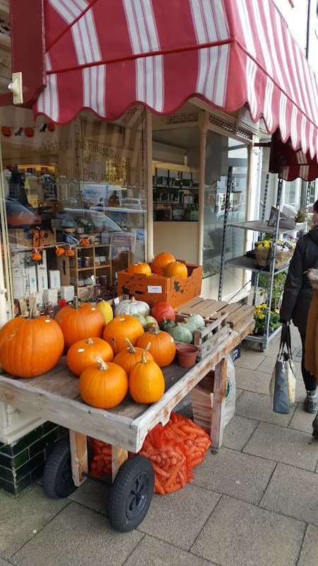 Co-op Food - Bedale - Market Court - Corner Shops in bedale