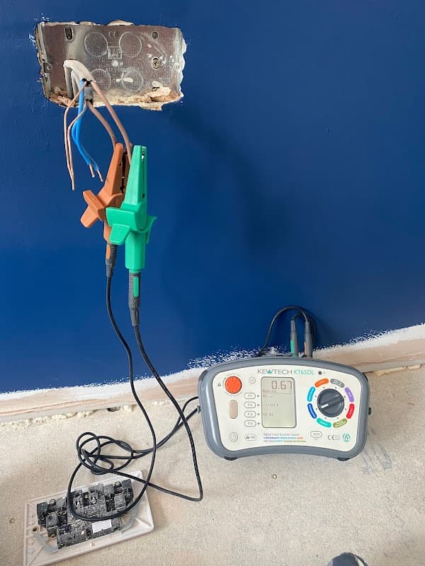 Bates Electricals - Electricians in beeston