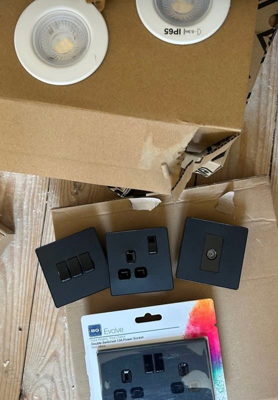 Makin electrical - Electricians in beeston