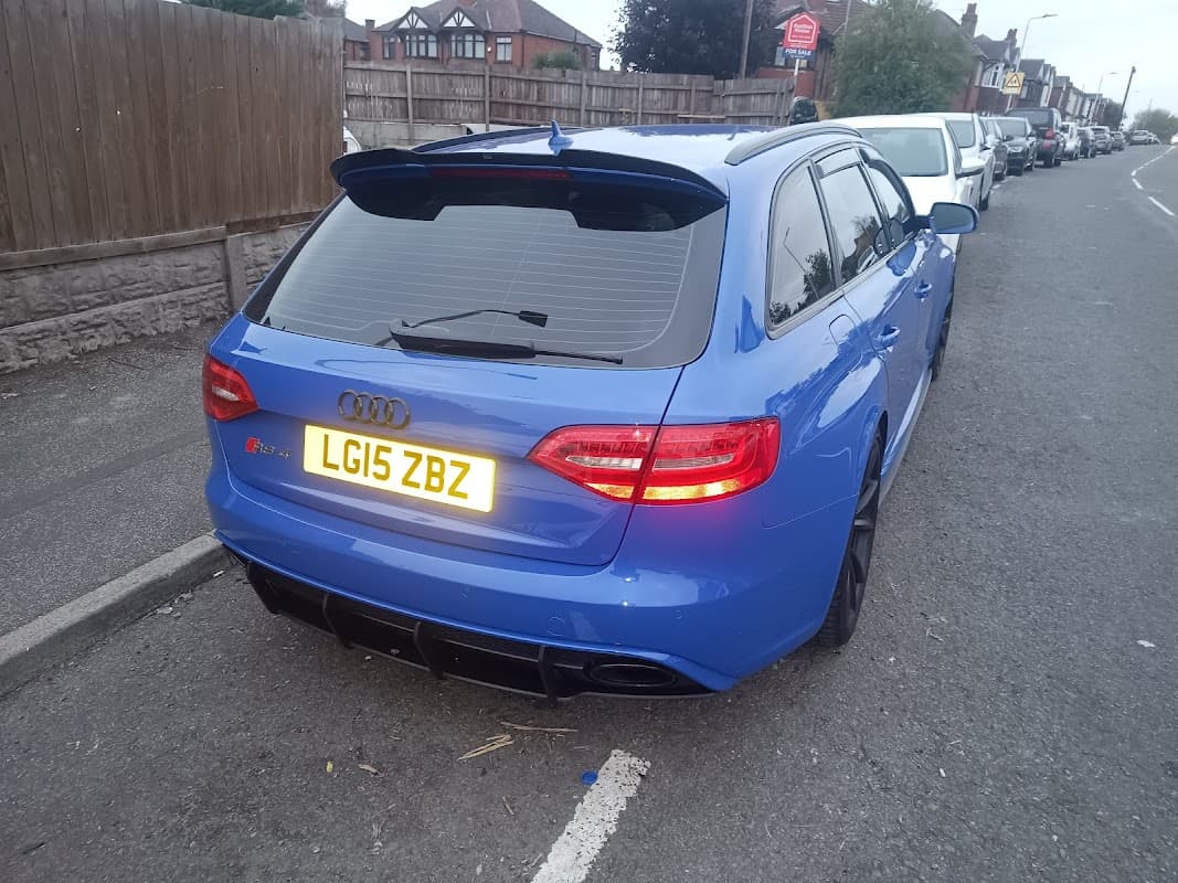 SENNAR BODYWORKS AND EXHAUST REPAIR - Garages in beeston