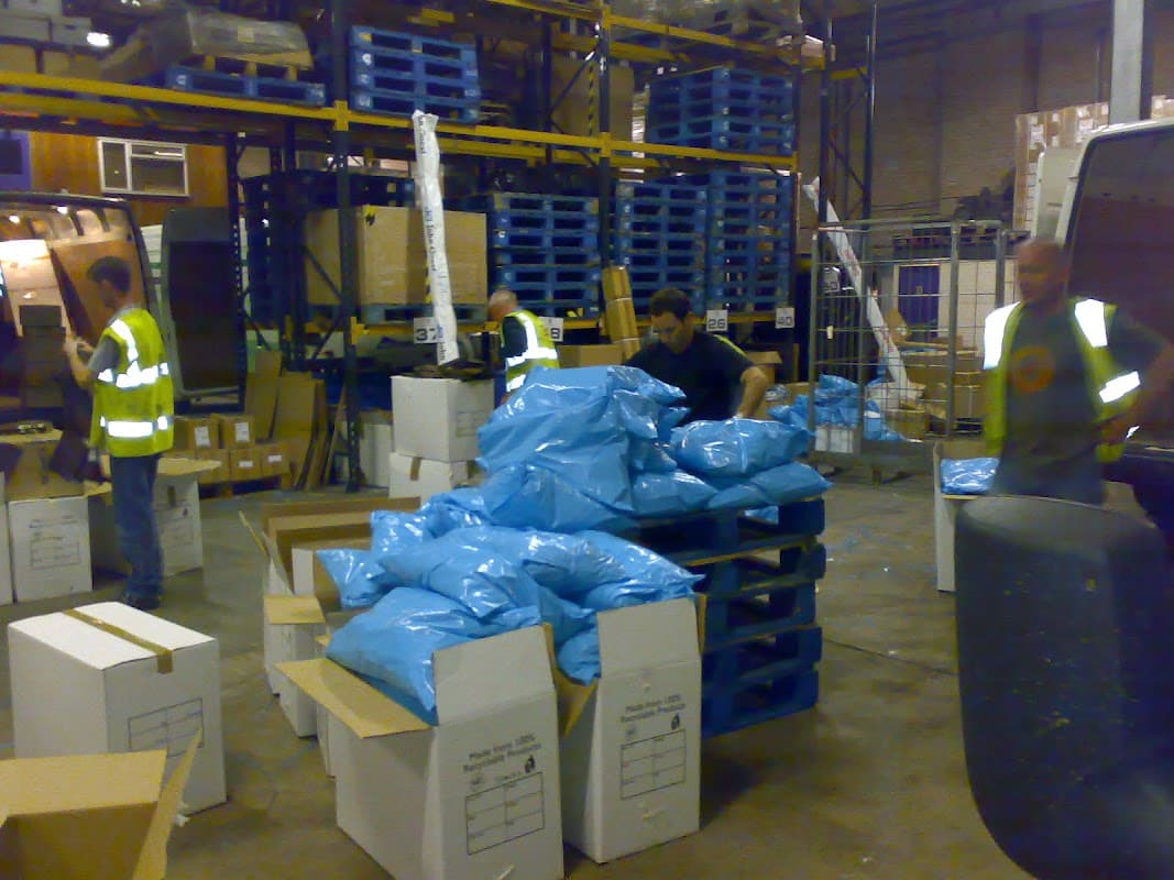 Transnet Couriers - Couriers in beeston