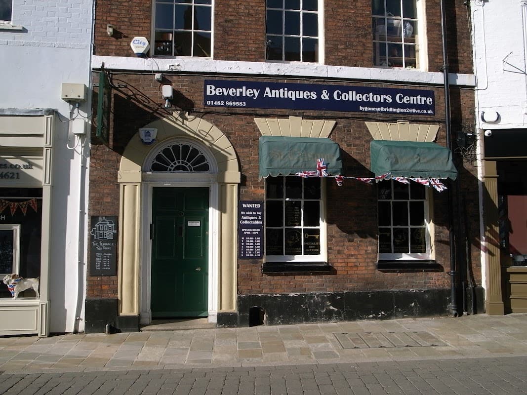 Beverley Antiques & Collectors Centre - Antique Shops in beverley