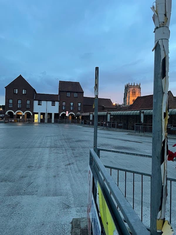 Beverley Bus Station - Bus Stations in beverley