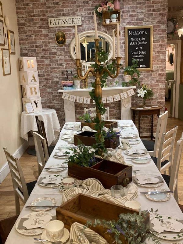 Cafe Qream T's Cakery by Turner and Co in beverley