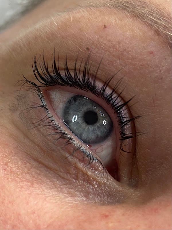 Ellieβs beauty works - Beauty Salons in bingley