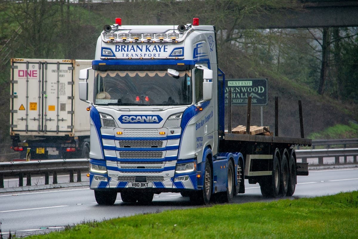 Brian Kaye Transport Ltd - Removal Companies in bolsterstone ewden village