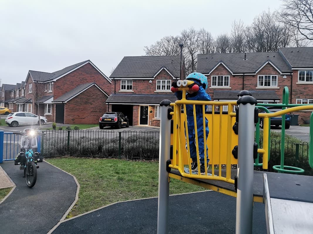 Childrenβs Play Area - Playgrounds in bolsterstone ewden village