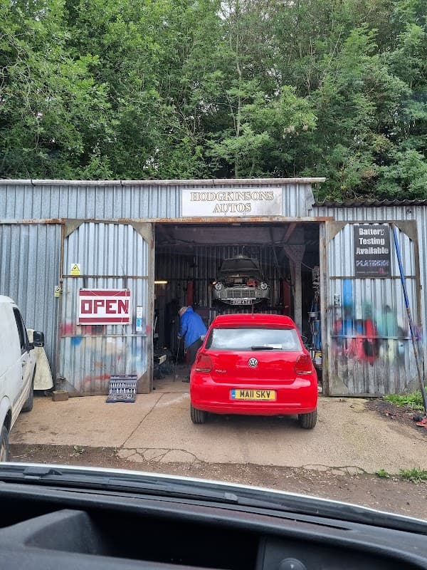 Hodgkinson Auto - Garages in bolsterstone ewden village