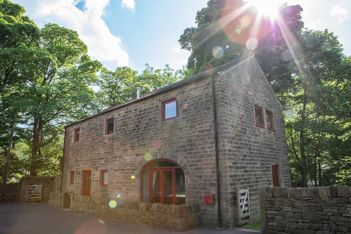 Accommodation at Unsliven Bridge Barn in bolsterstone ewden village