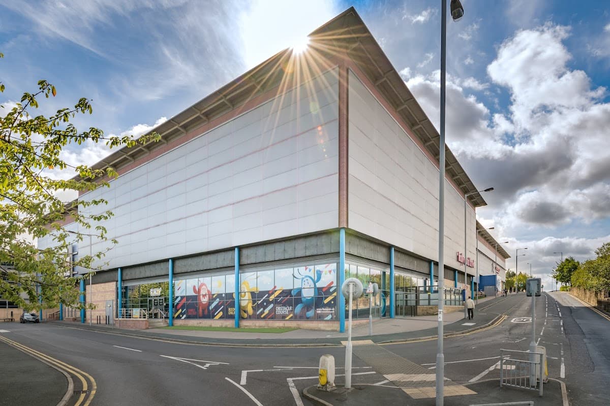 Funzy - Trampoline Parks in bradford