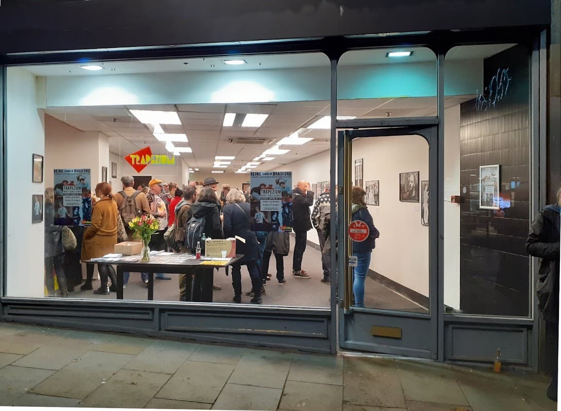 Trapezium Arts - Gallery in bradford