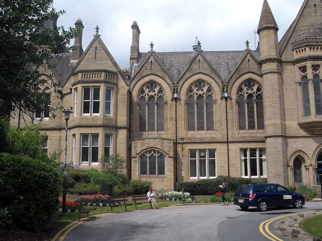 University of Bradford, School of Management - Universities in bradford
