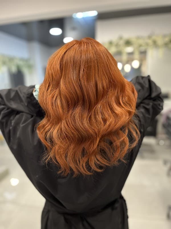 Amy ward hair - Hair Salons in bramley