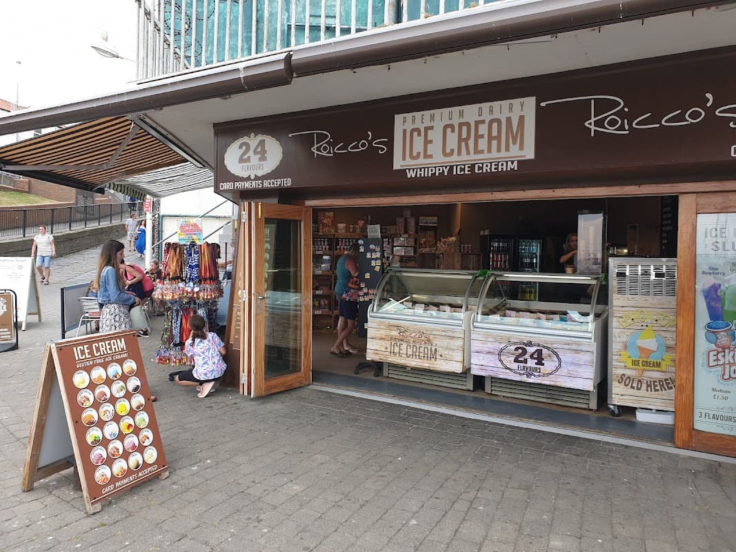 Roicco's - Ice Cream Parlour - Ice Cream Shops in bridlington