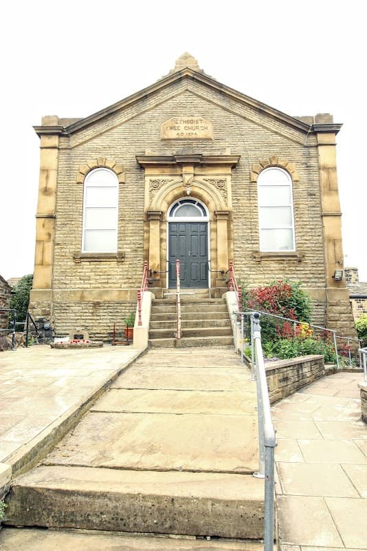 Clifton Methodist Church - Churches in brighouse