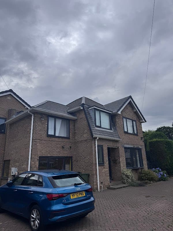 N & R Roofing - Roofers in brighouse