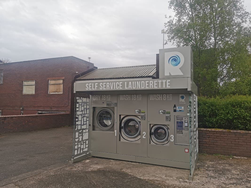 SELF SERVICE LAUNDERETTE - Launderettes in brighouse
