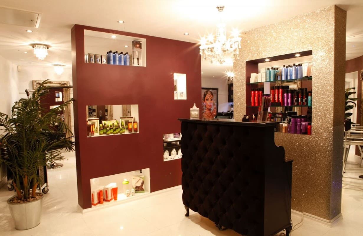 Beauty Beneath - Hair Salons in carbrook