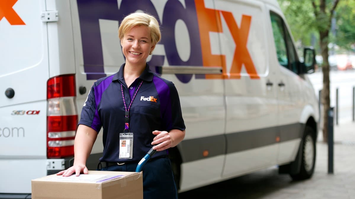 FedEx Station - Couriers in carbrook