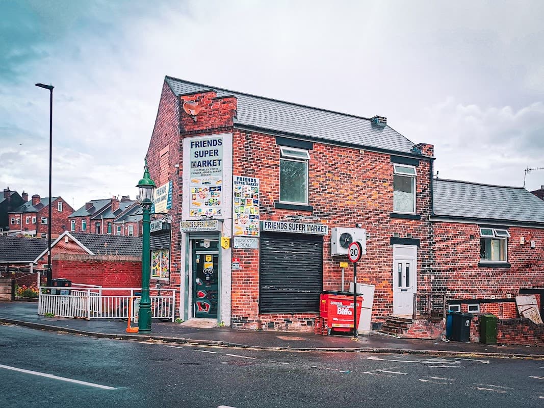 Friends supermarket - Supermarkets in carbrook