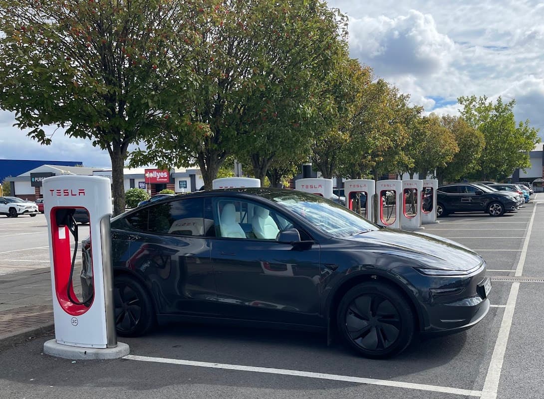 Tesla Supercharger - EV Charging in carbrook