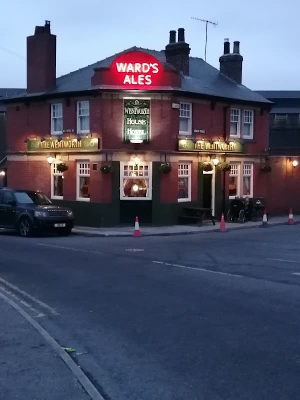 Food & drink at The Wentworth in carbrook