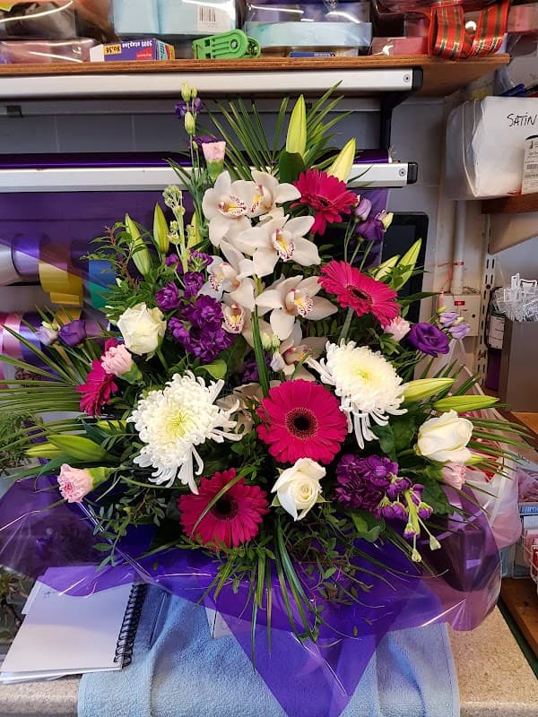 Gordons - Florists in castleford