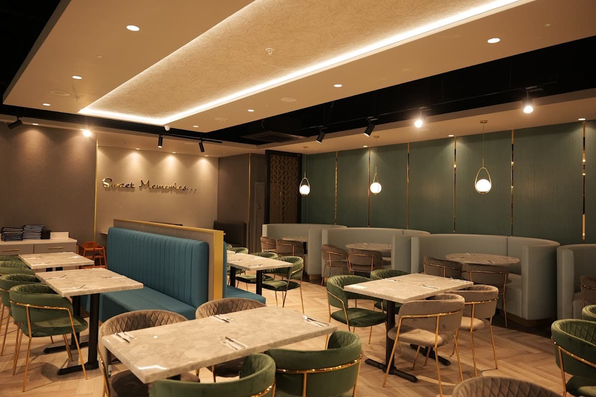 Dining at Heavenly Desserts in castleford